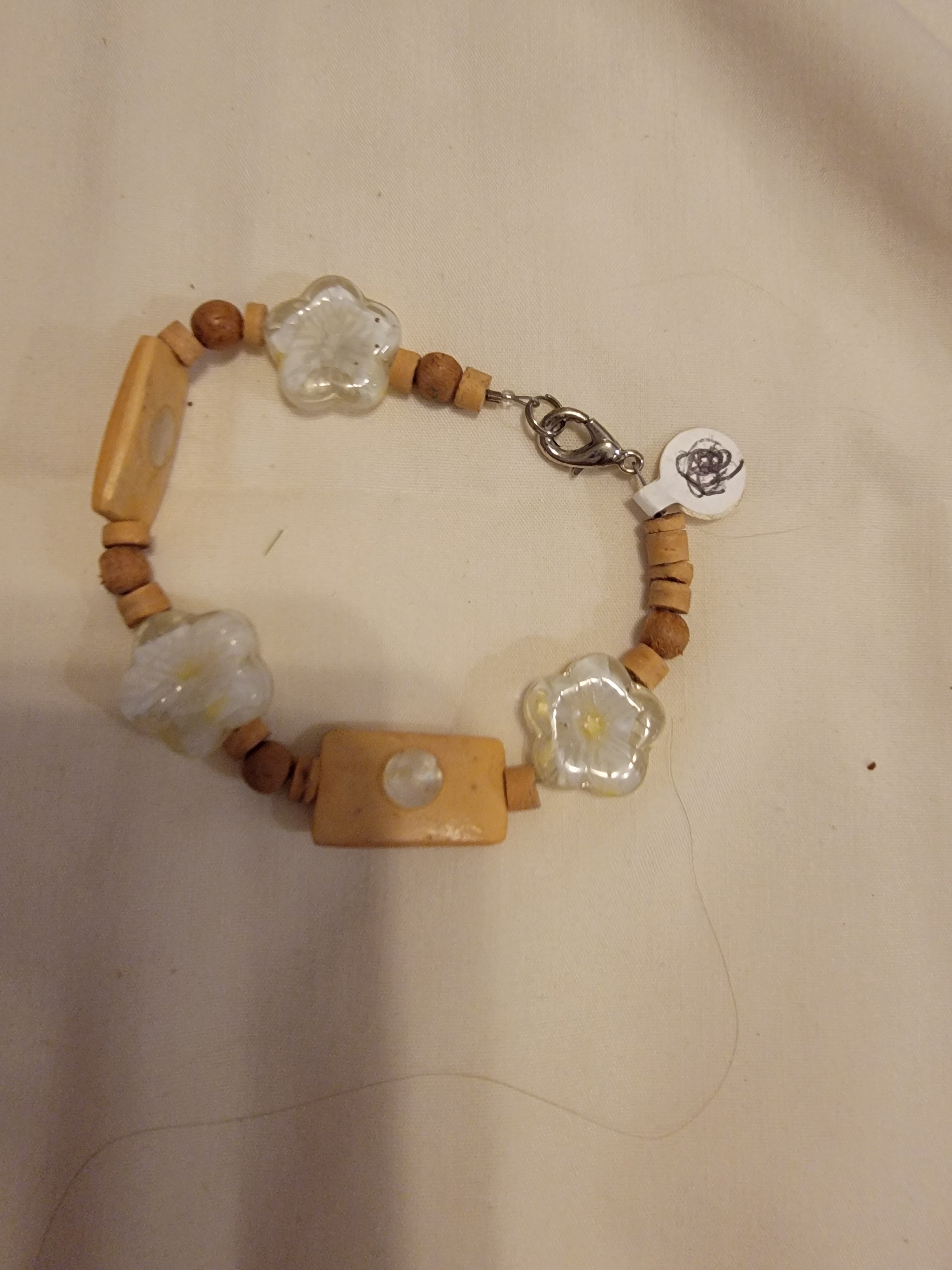 Flower and wooden bracelet